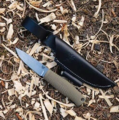 Benchmade Puukko Outdoor Adventure Fixed Blade Knife, Leather Sheath - 200 11 Benchmade Puukko Outdoor Adventure Fixed Blade Knife, Leather Sheath - 200 -KNIFE SUPPLIES Sales B200 4