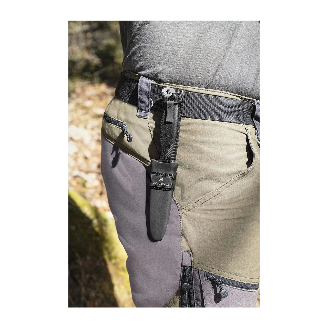 Victorinox Venture Bushcraft Fixed Blade Knife, Black - 3.0902.3 9 Victorinox Venture Bushcraft Fixed Blade Knife, Black - 3.0902.3 - Image 7