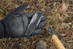 Zero Tolerance Hinderer KVT Glow-in-the-Dark Carbon Fibre CPM20CV Folder Knife 0393GLCF -KNIFE SUPPLIES Sales ZT0393GLCF