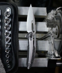 Zero Tolerance ZT Original Floating Bridge KVT Carbon Fibre CPM20CV Folder Knife 0990 17 Zero Tolerance ZT Original Floating Bridge KVT Carbon Fibre CPM20CV Folder Knife 0990 -KNIFE SUPPLIES Sales ZT0990 5